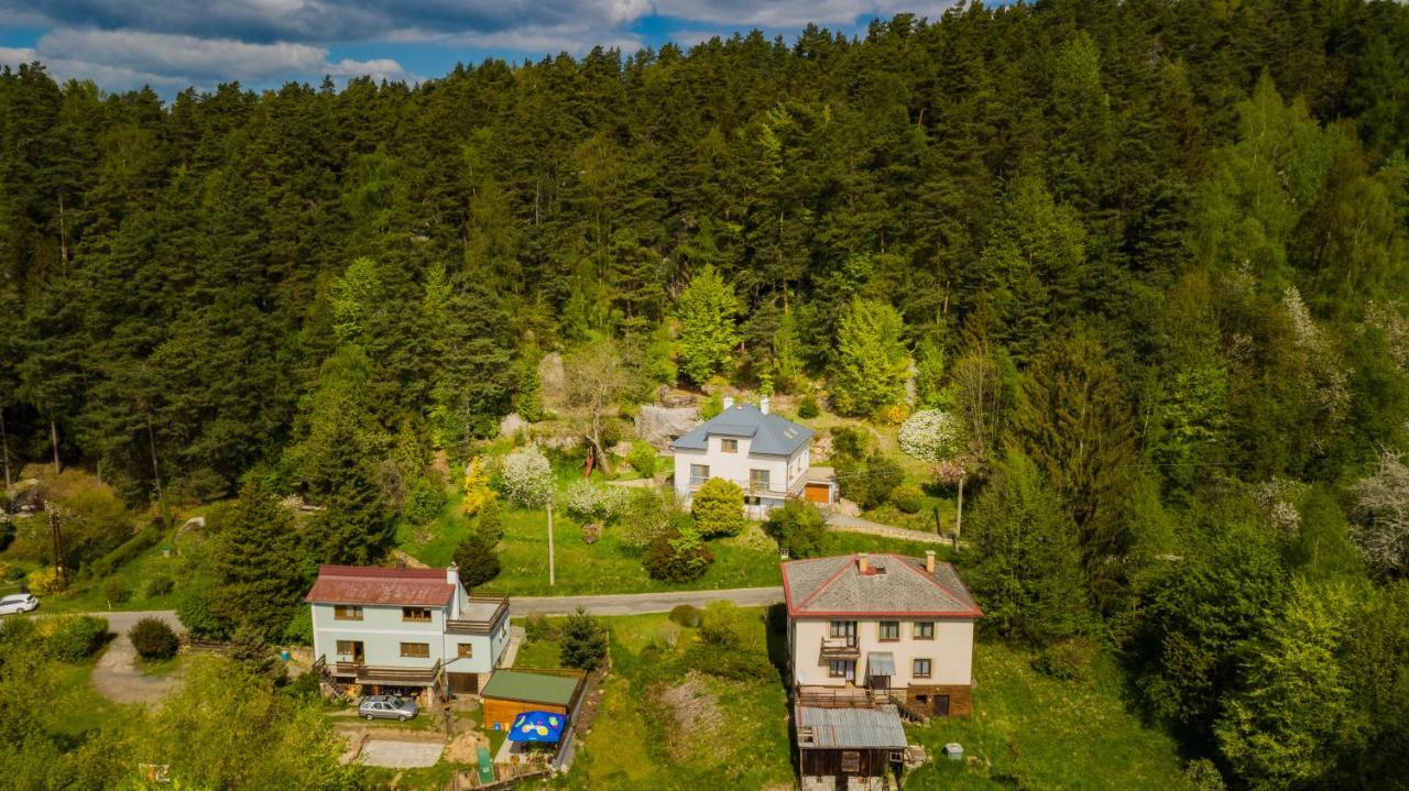 Apartman Pod Skalou V Ceskem Raji Besedice Bagian luar foto