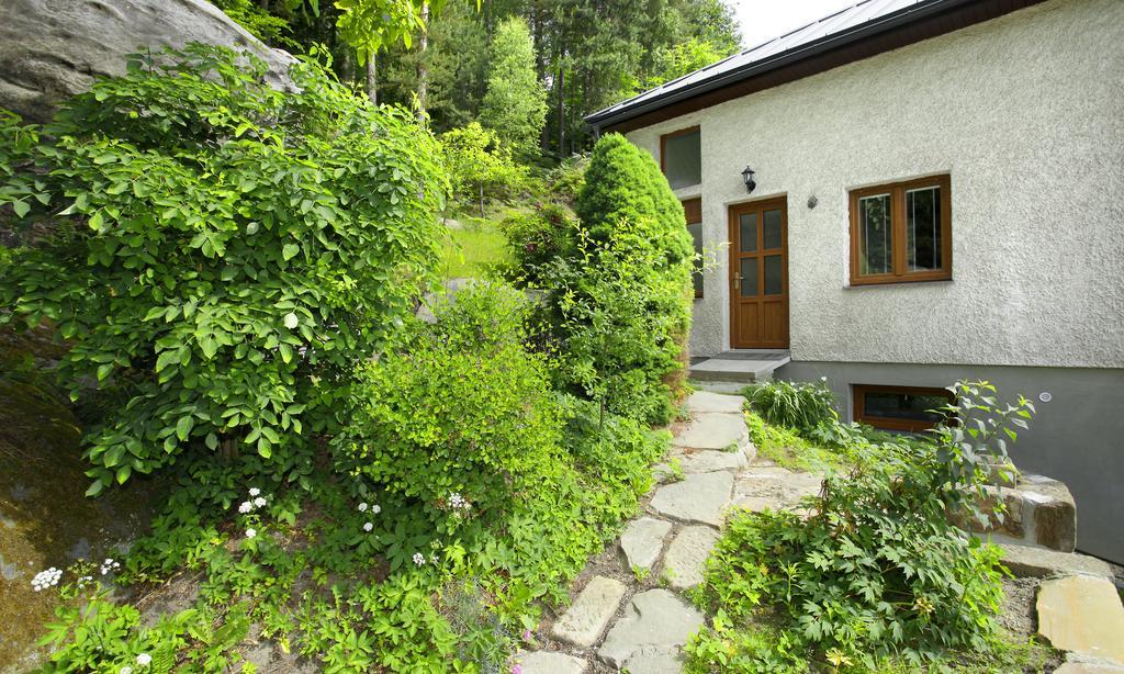 Apartman Pod Skalou V Ceskem Raji Besedice Bagian luar foto