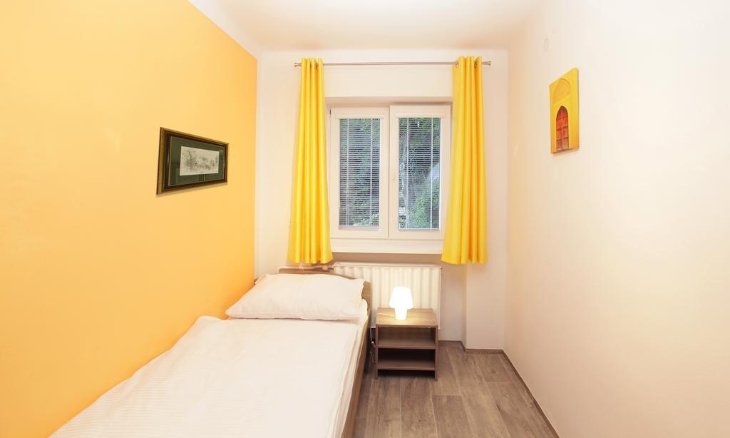 Apartman Pod Skalou V Ceskem Raji Besedice Bagian luar foto